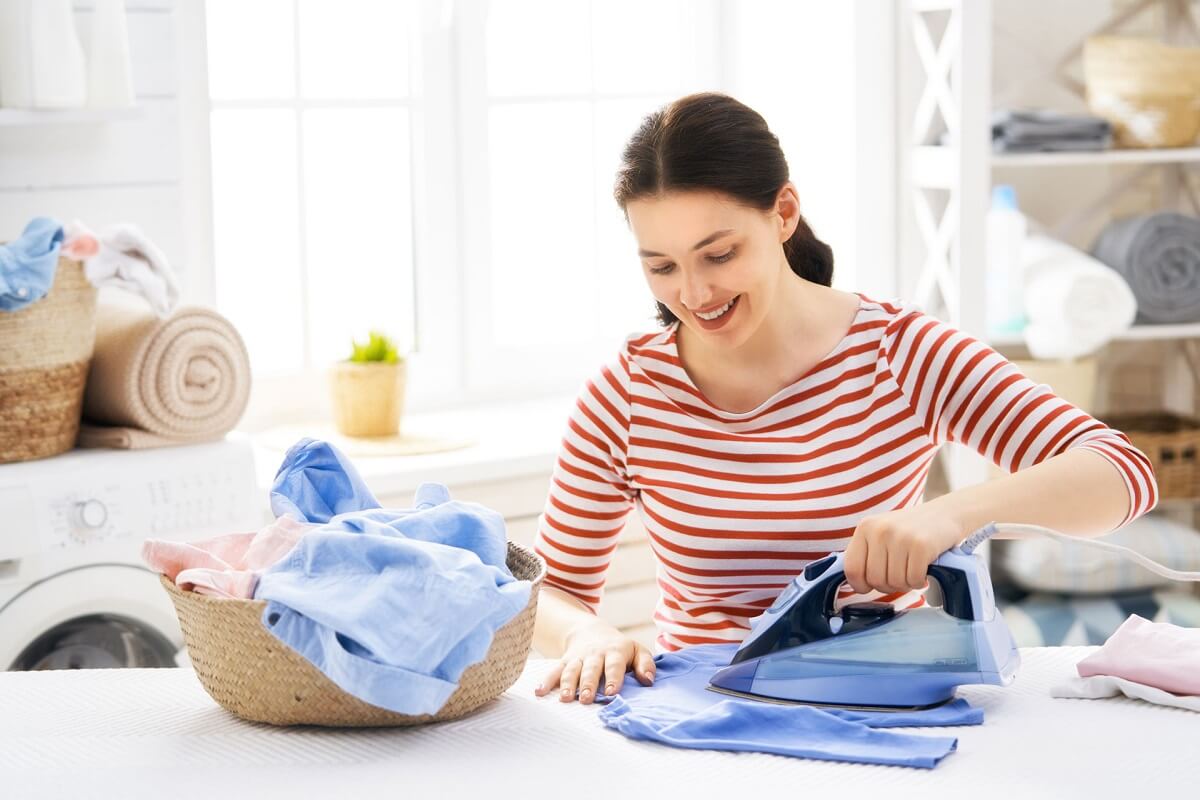 5_Time-Consuming_Tasks_You_Can_Transfer_to_Residential_Laundry_Services_-_Laundry_Care_Express